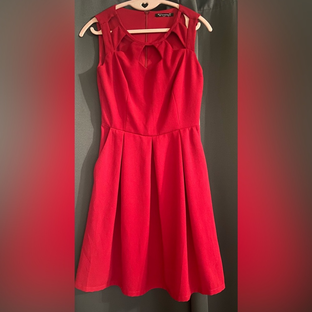 🔥Dress ~ Xtraordinary ~ Mini ~ Dress ~ Pockets ~ Size S ♥️💃🏼♥️